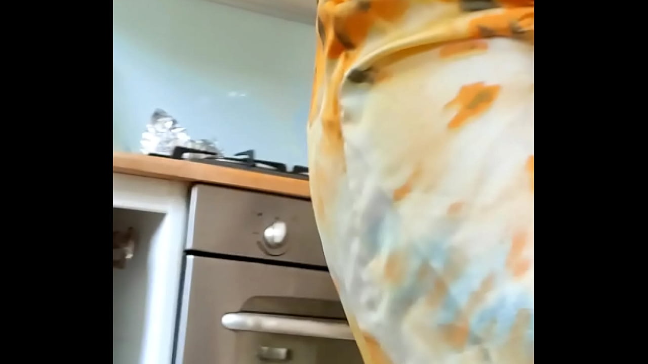 Mon demi-fr&egrave;re ce pervers! Depuis qu'il nous a rejoint dans la maison de ...