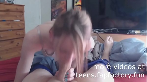 puttana scopata e sborrata in camera