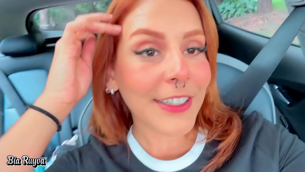 Boquet&atilde;o gostoso no carro at&eacute; ganhar muitoooo leitinho