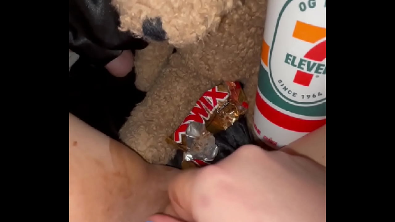 MILKY LATTE COFFEE&TWIX CHOCOLATE IN MY 18-YEARS-OLD VIRGIN PINK TIGHT PUSSY-KINKY FOOD FETISH LONG PORN-GIRL MASTURBATE&MOAN-BEST SAUDI AMATEUR-ARABIAN SNOWWHITE-LOS ANGELES-WANTS BBC USA