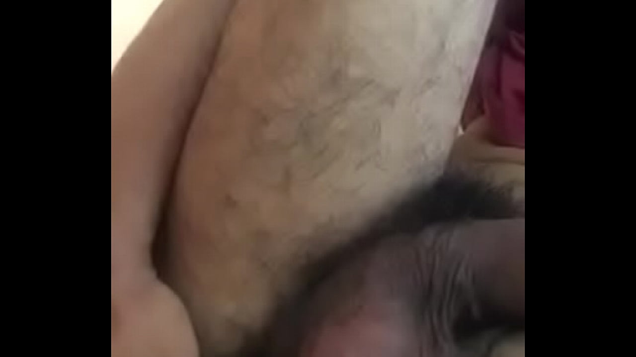 Sexo anal con dildo.