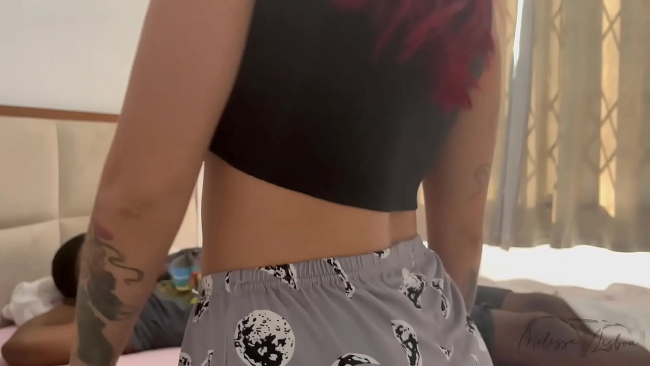 ganhei leitinho na minha cara de putinha