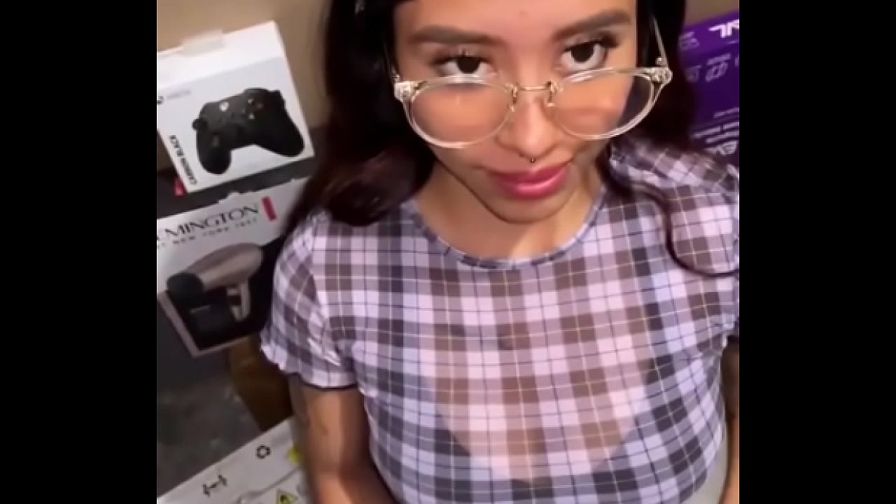 Regres&eacute; a casa toda embarrada de semen, q oso. ?