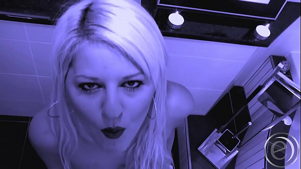 Antinia la Rouge steht der "la Rouge" in nichts nach...ganz im Gegenteil .... die Copy ist mindestens so gut wie das Original