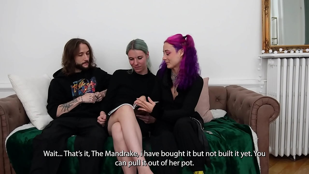 Un vrai couple Amateur Francais baise en threesome avec une jolie fille trans.