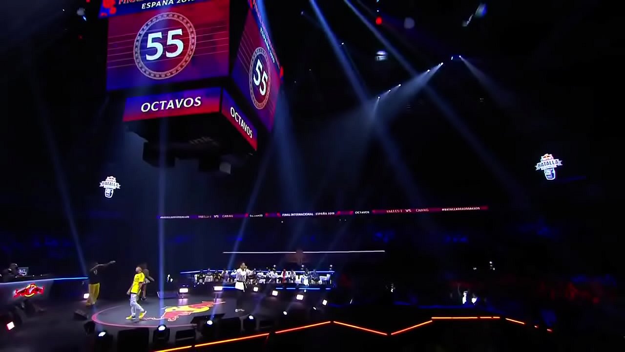 Baljeet tiene relaciones con jackie chan