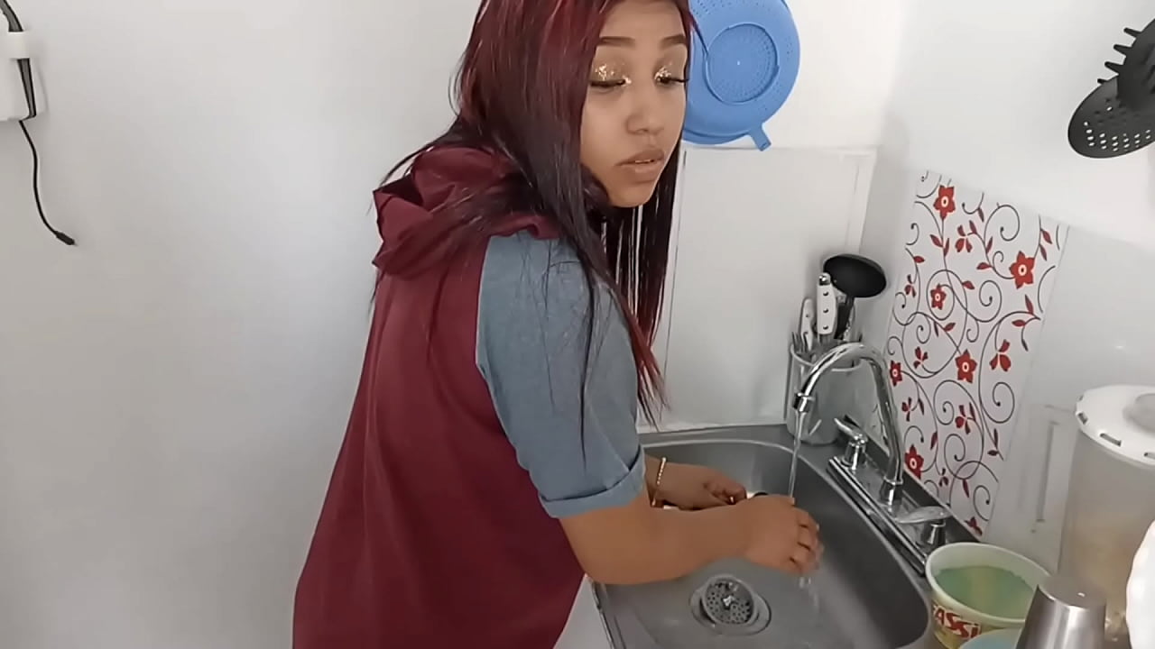 my boyfriend invited me Milflatina69 to his home but i end up making his food this happened in canada