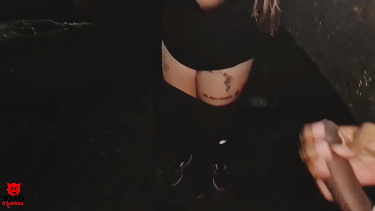 Patricinha Fudeu com o Nego Na Praia do RJ | Loira Luxx