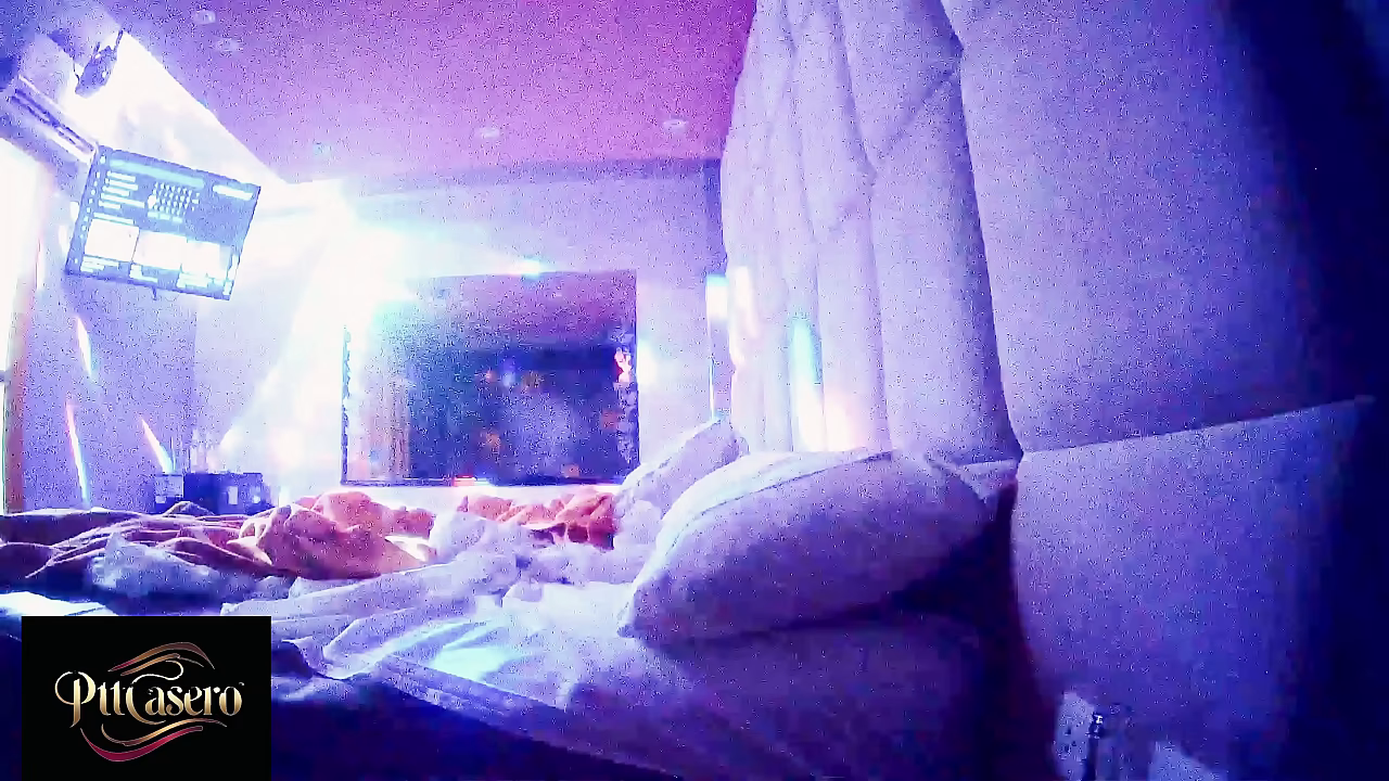 HIDDEN CAM: 12 Minutos "Espiando" en el Hotel (Ducha   Vestirse)