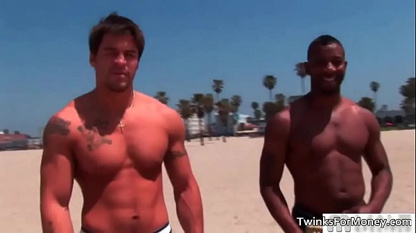 Black gay dude sucks stiff cock and gets gay video