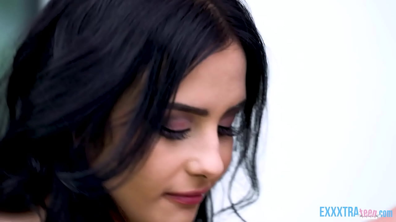 Naughty Pussy Fucked By Big Cock After She Gets Over Her Ex