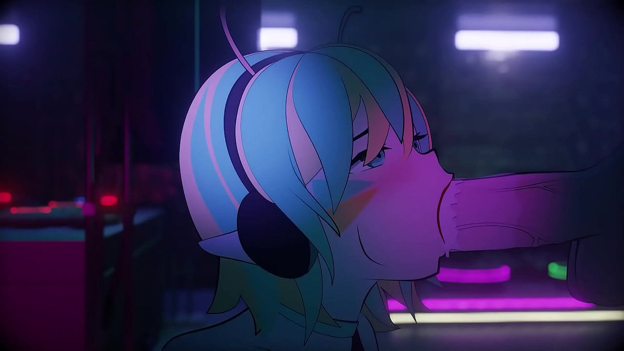 DJ trap gets dicked down and enjoys it