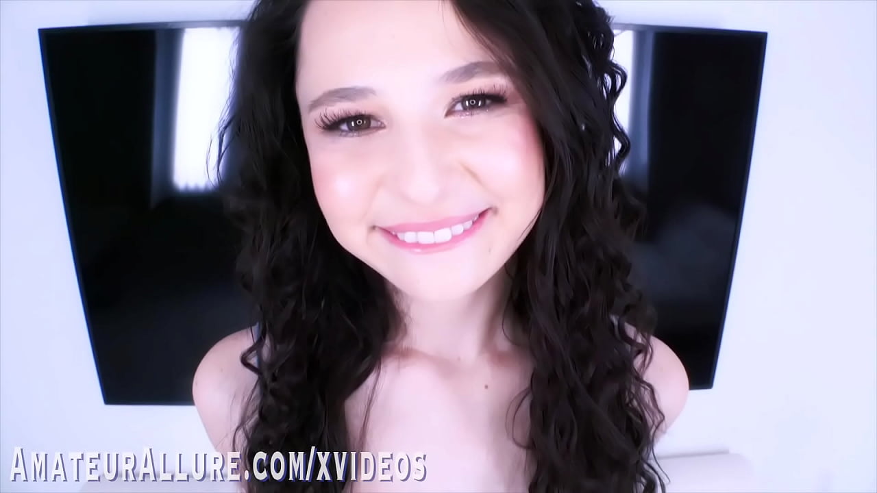 Hot Brunette Babe Returns to Suck Cock and Get Fucked