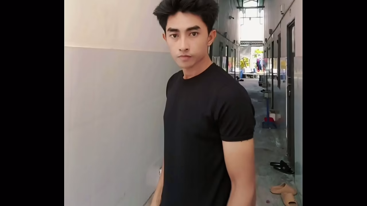 Video x&aacute;c minh