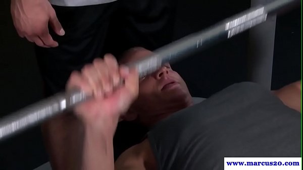 Ripped gym stud cocksucked while working out