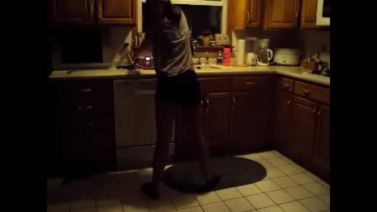 White Girl Booty Drop