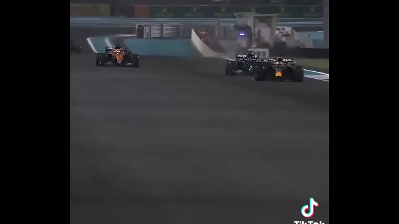 Ele foi fudido e tomou um cacete