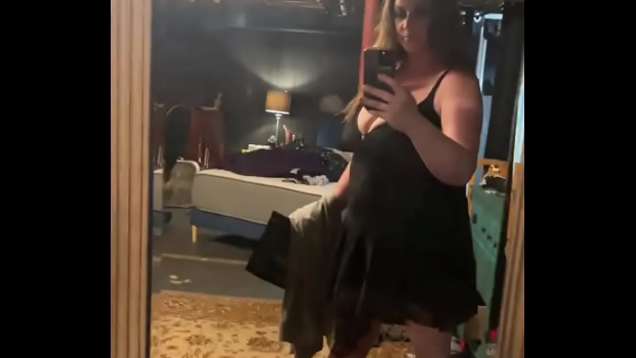 Like my killstar dress? Ignore my messy studio.