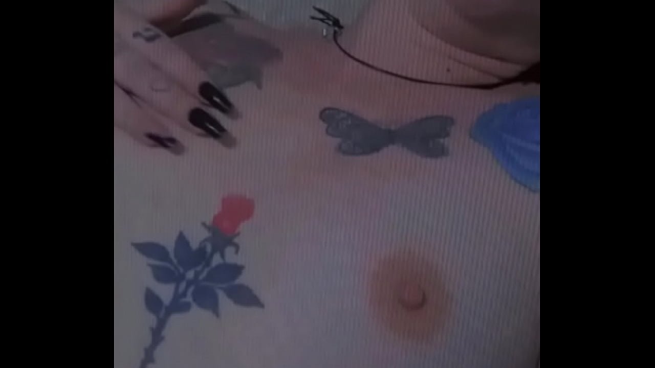 Se tocando gostoso safadinha , com vontade de gozar