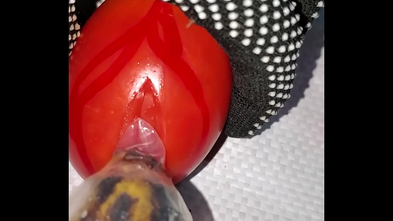 Hot and sexy tomato was seduced