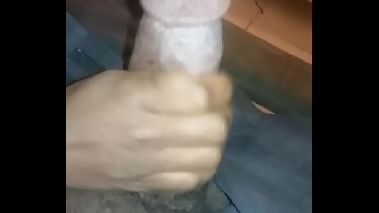 hanjob while watching movies