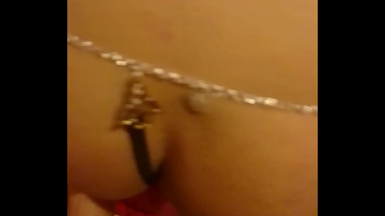 metiendole la verga por el culo a la prima de mi amigo