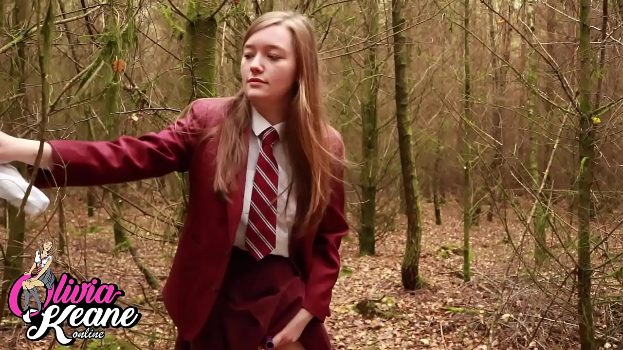 Student Uses SheWee To Piss Outside