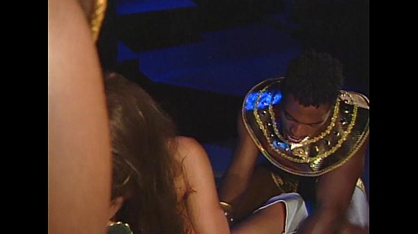 Metro - Freaknic - scene 3 - extract 1