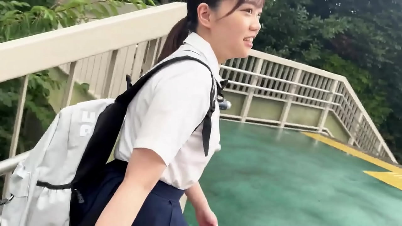 part1 【秒でパンツびっちょりさせちゃう超敏感J】今日は彼女の『なな』と野球観戦デート。いじるともうパンツはぐっちょり準備万端。一回出したらもう何回出しても変わらないから夏休みはななと中出し三昧します