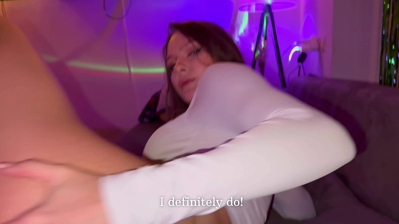 POV: My new friend's sister wanna take my virginity