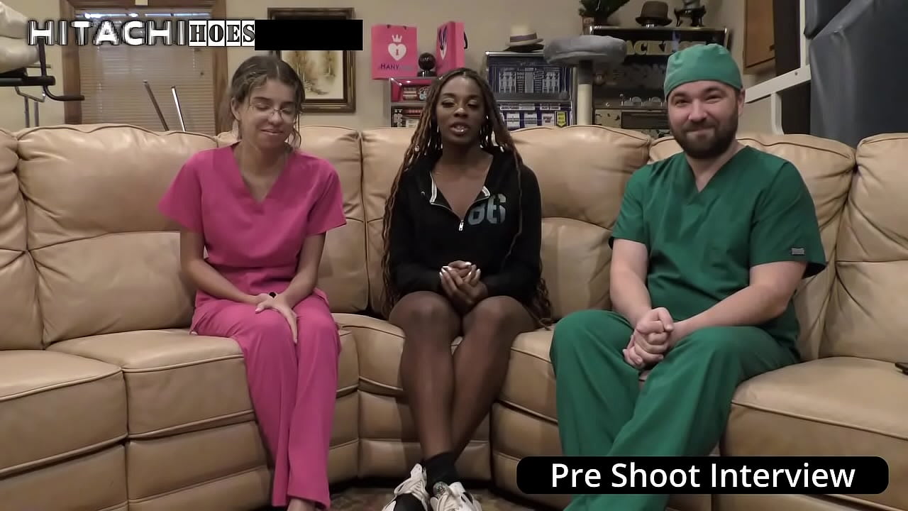 Good Moaning! - Giggles