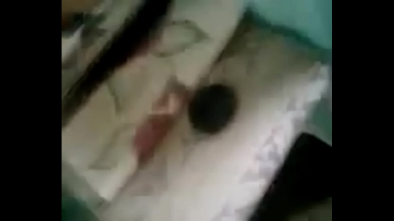 kely rapariga ponhetera