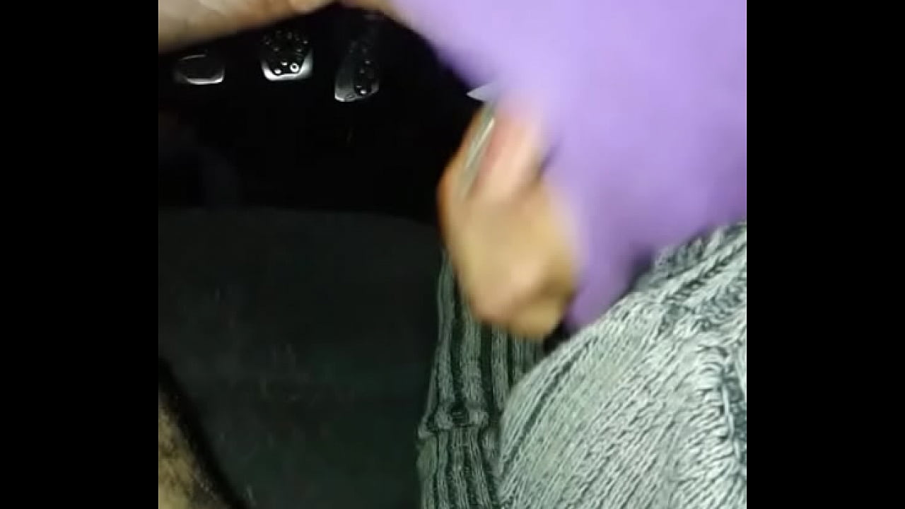 safada mamando at&eacute; eu goz&aacute; na boca dela