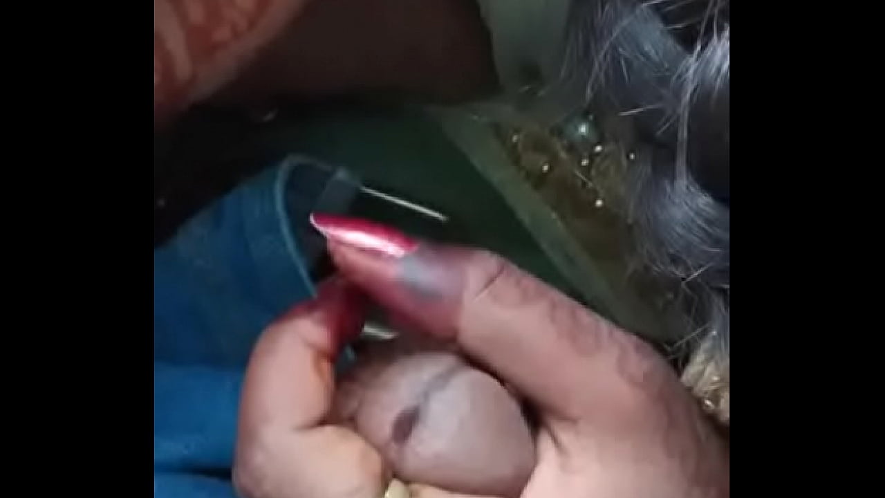 Indian girlfriend enjoyed boyfriend dick