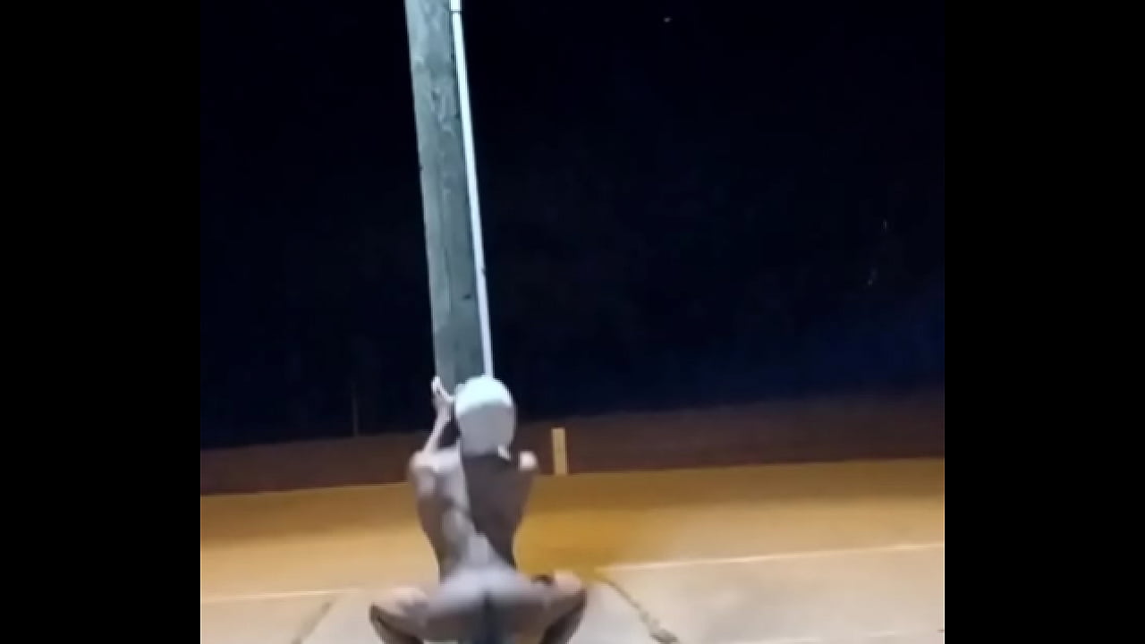 Mika Kawaiii Spider-Gwen cosplay twerk