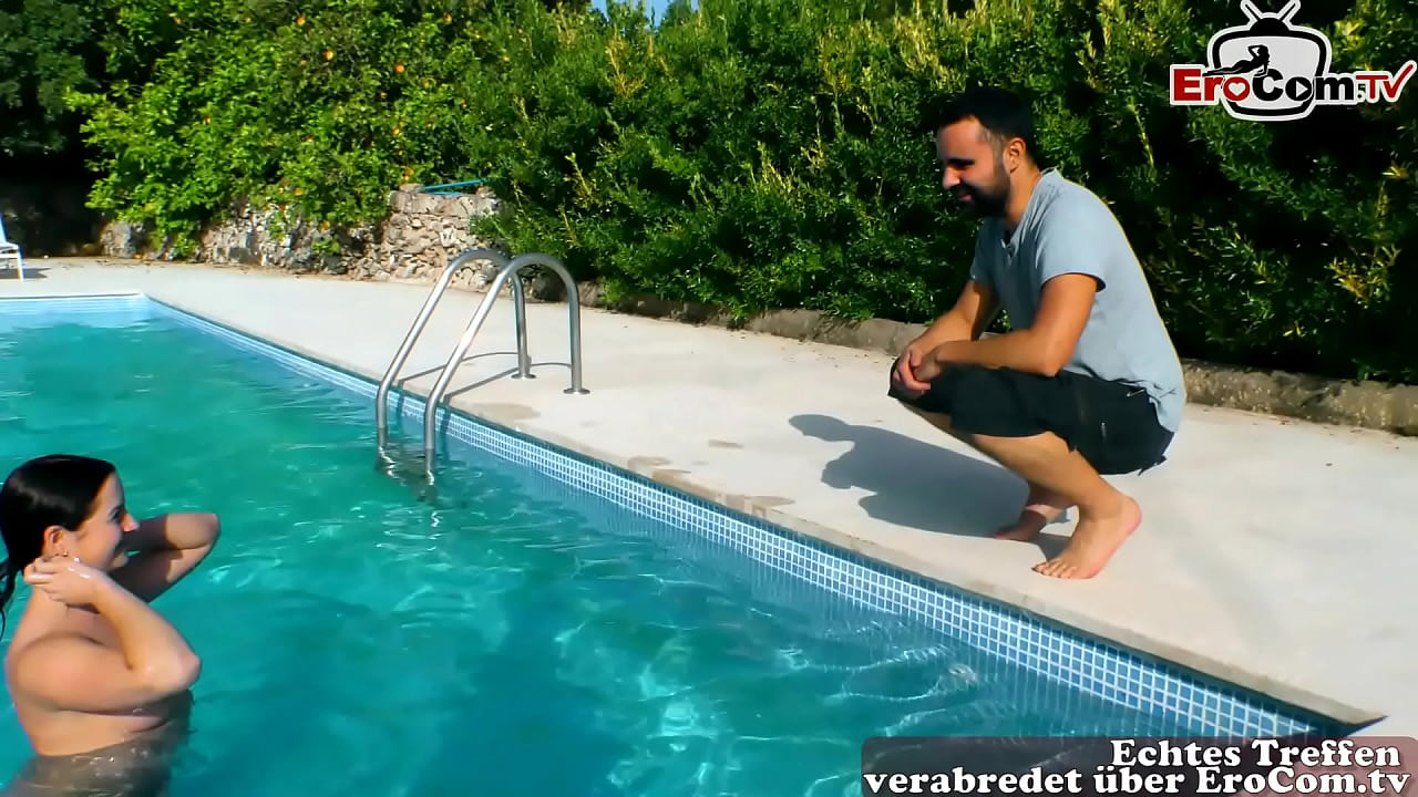 deutsche nat&uuml;rliche teen mit kleinen titten wird im urlaub gebumst