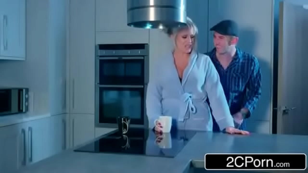 British Stepdad Discovers Teen's Solo Play, Gives Her a Hardcore Punishment