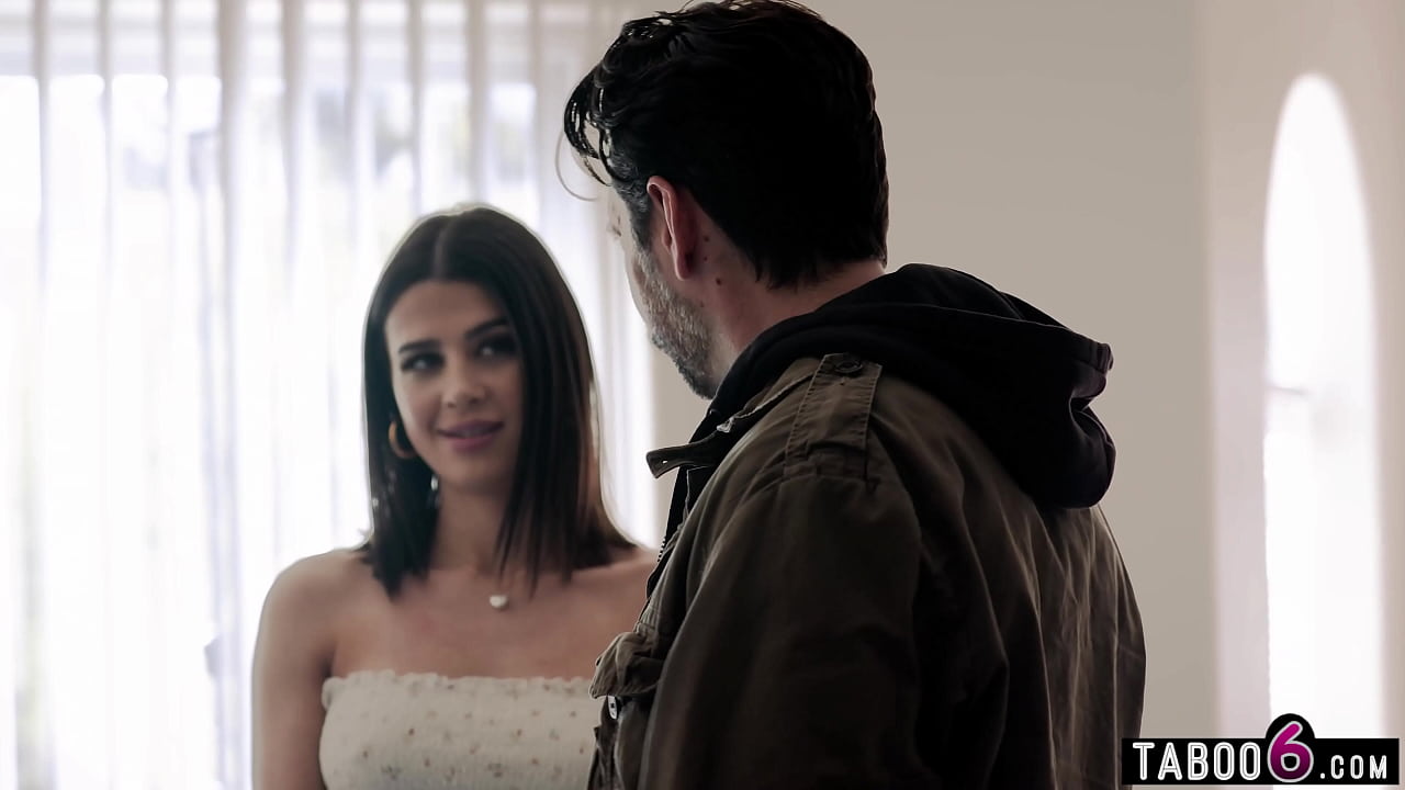 Crippled stepmom perving on stepdaughter getting dicked hardcore