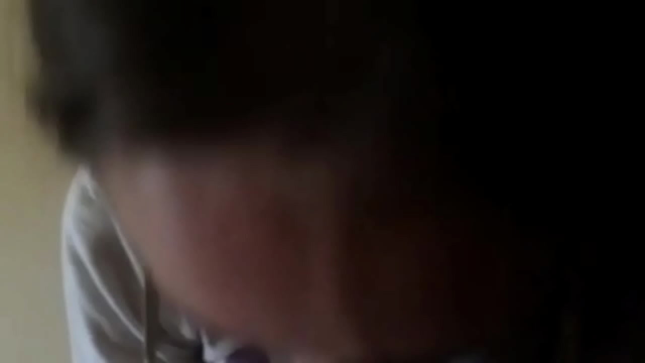 Note: girls with glasses give good head