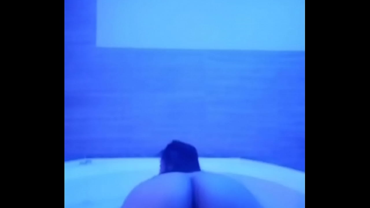 Me encanta mover el culo