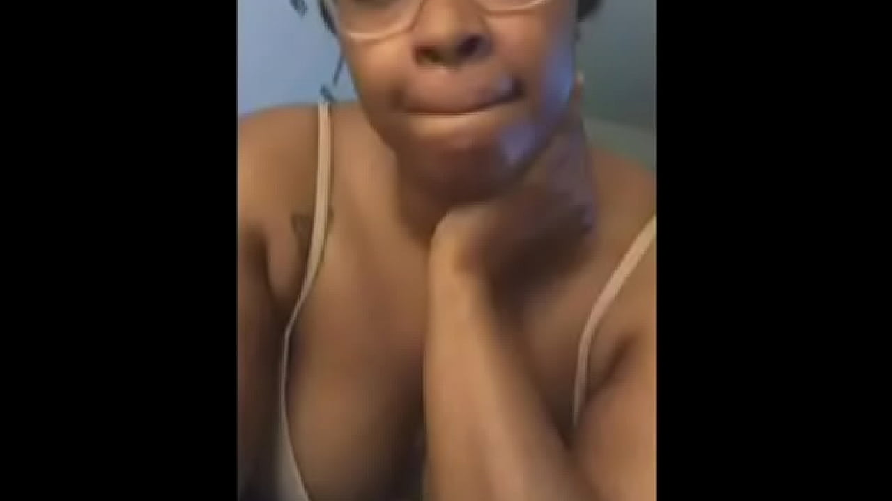 Scoping those titties #1