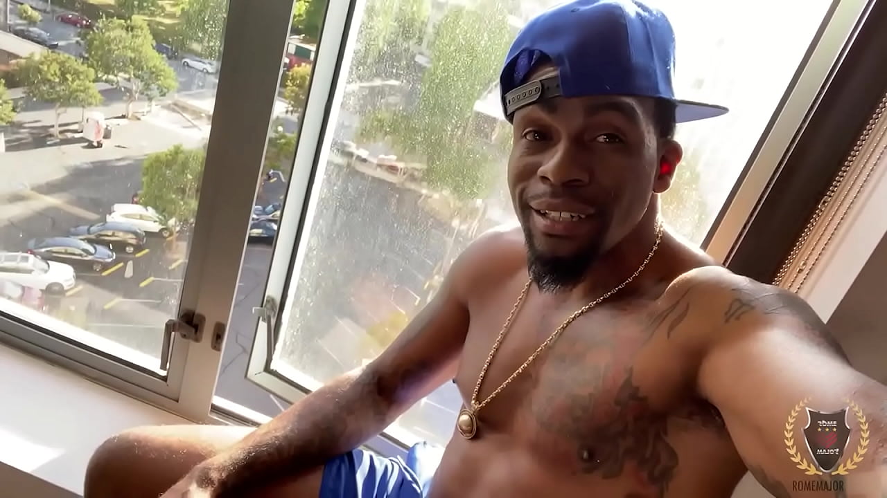 Redhead MILF Alert! Rome Major Stretches Sexy Vanessa's Mature Cunt!