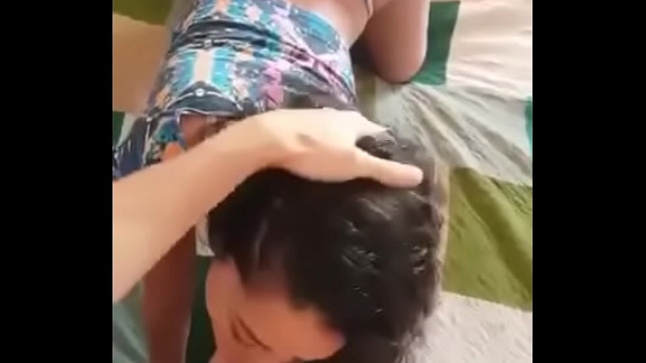 Mi prima me lo chupa