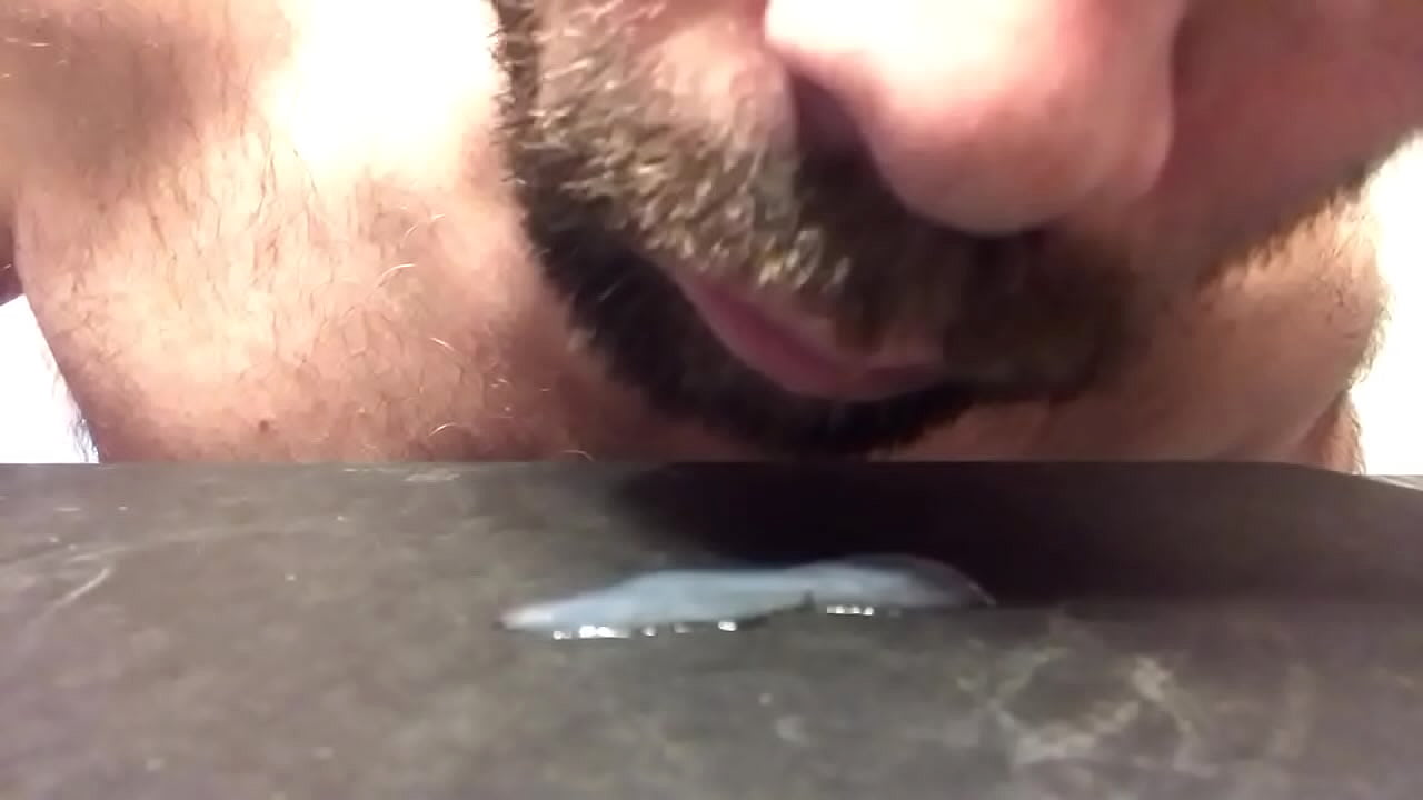 Licking up my load up before I swallow it all