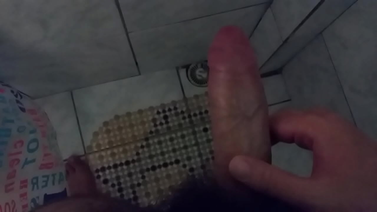 Quem quer uma gozada quente na boca?