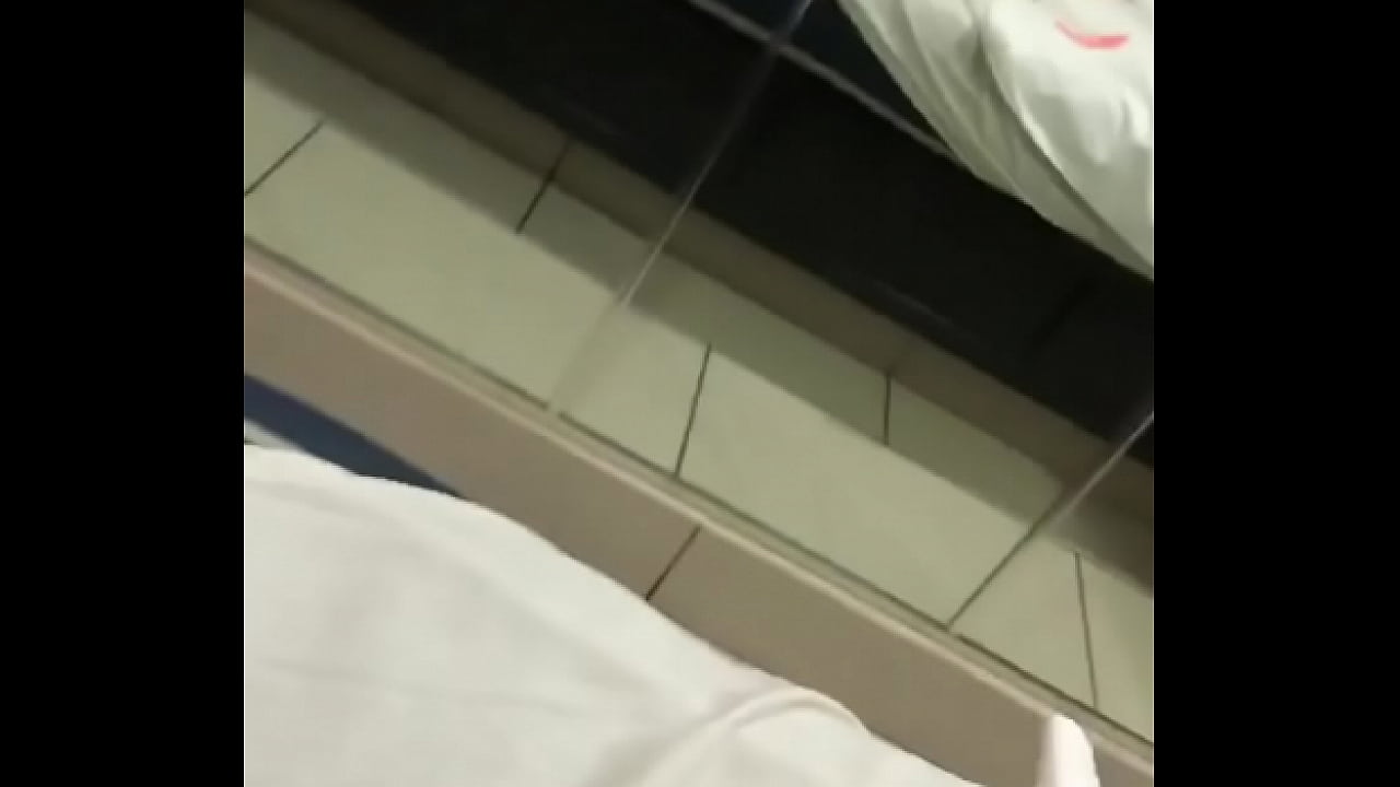 El nene jode a la se&ntilde;ora