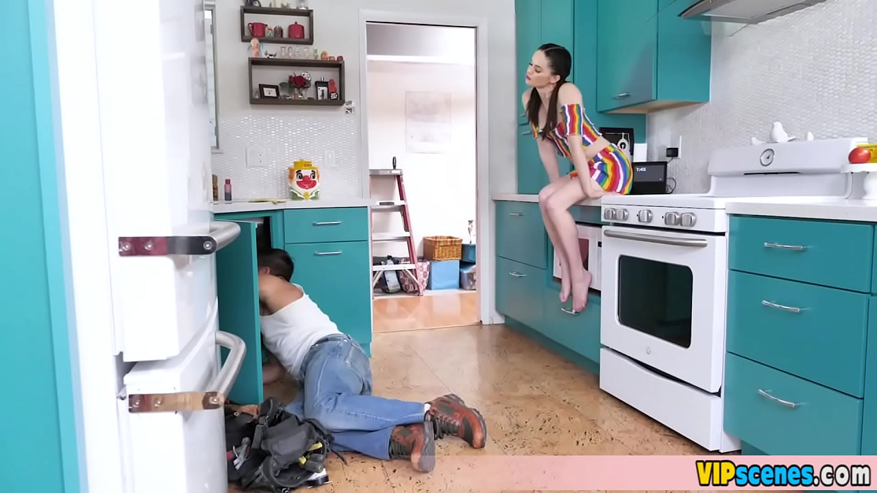 Very small and lightweight teen fucked in weird poses