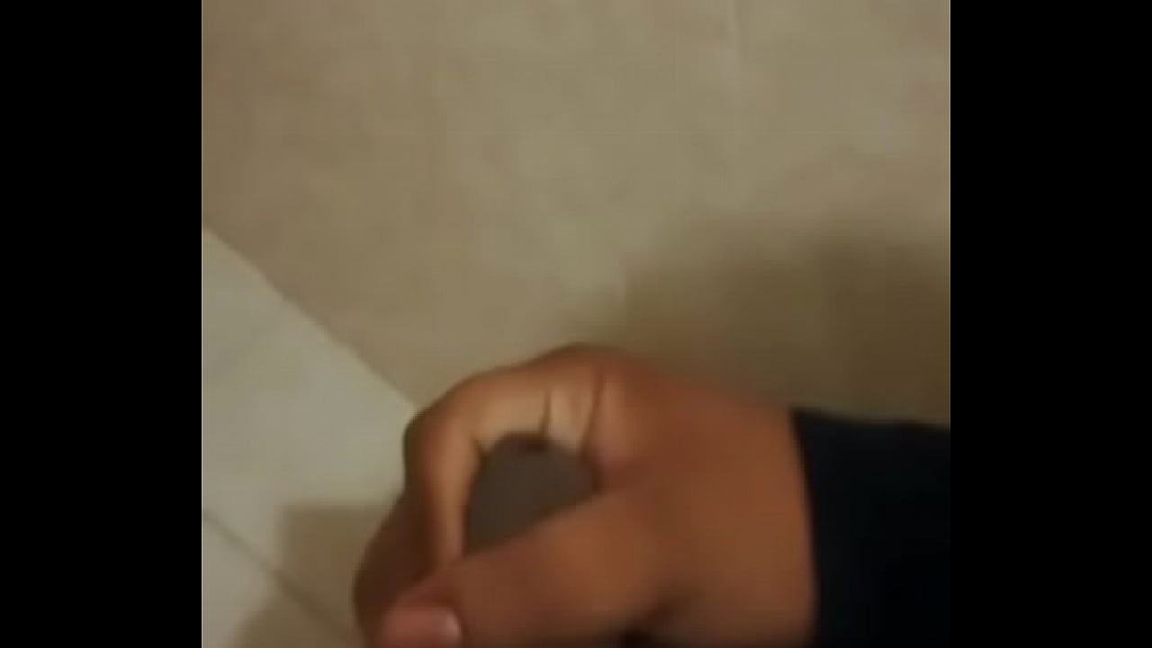 Chorros de leche en honor a la putita de mi cu&ntilde;ada cumshot. I thing in mi sister law