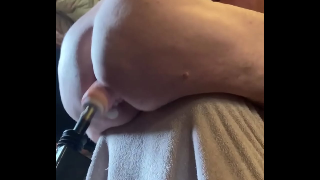 Cream ass gets pounded by sex machine