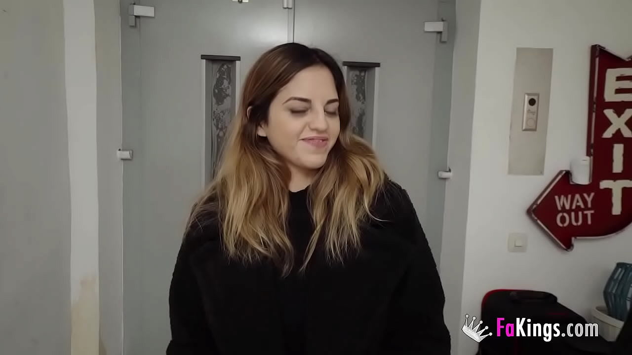 Chubby girl leaves quarantine with an exaggerated urge for dicks